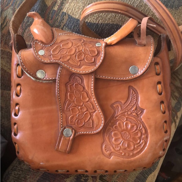 Vintage Handbags - Western Saddle Leather Purse